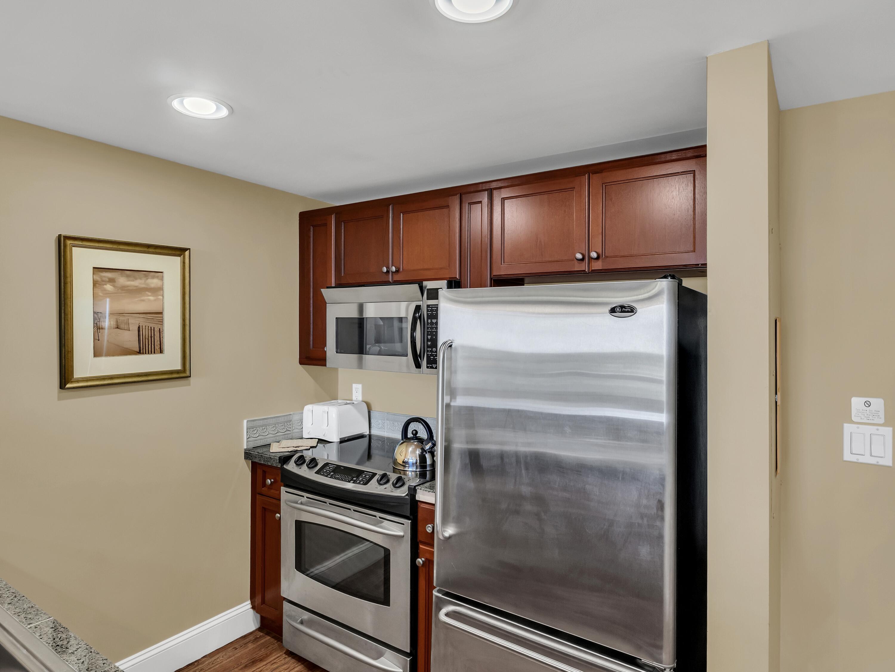 GRAND SANDESTIN THE - Residential Lease