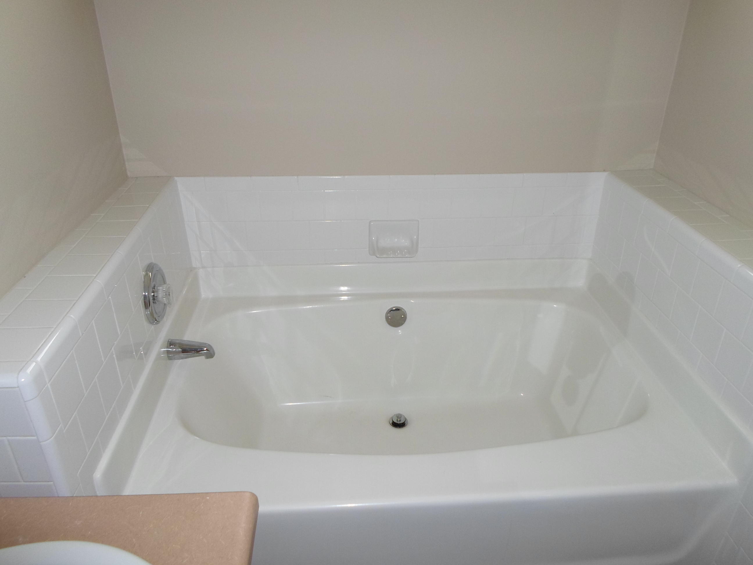 LIGHTHOUSE POINTE - Residential Lease
