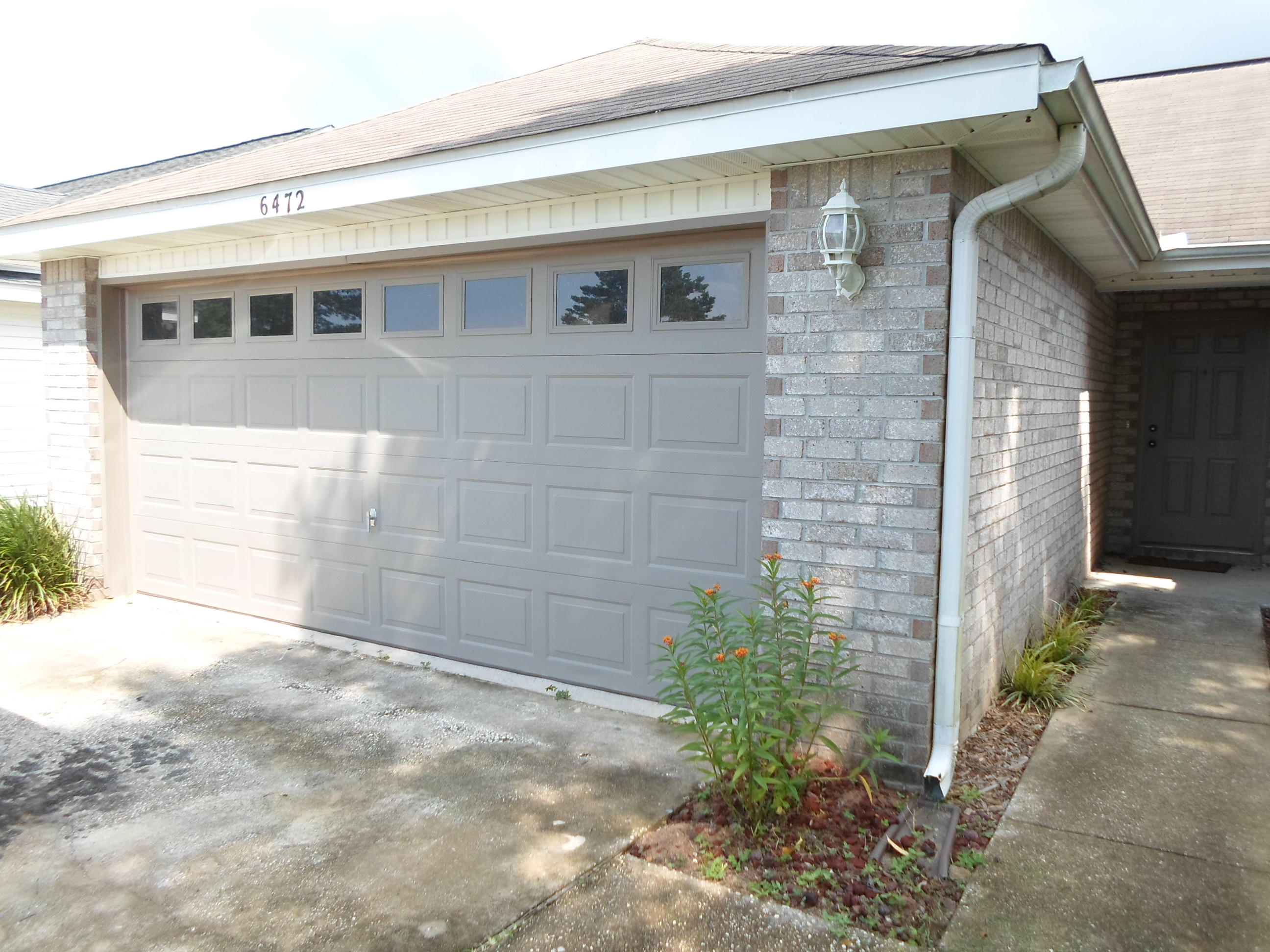 LIGHTHOUSE POINTE - Residential Lease