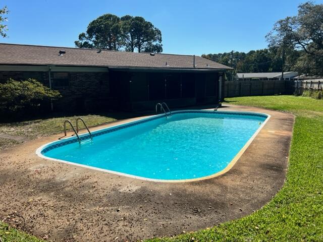 BAYSHORE PARK UNIT 2 - Residential Lease