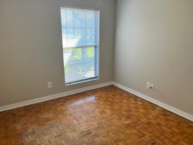BAYSHORE PARK UNIT 2 - Residential Lease