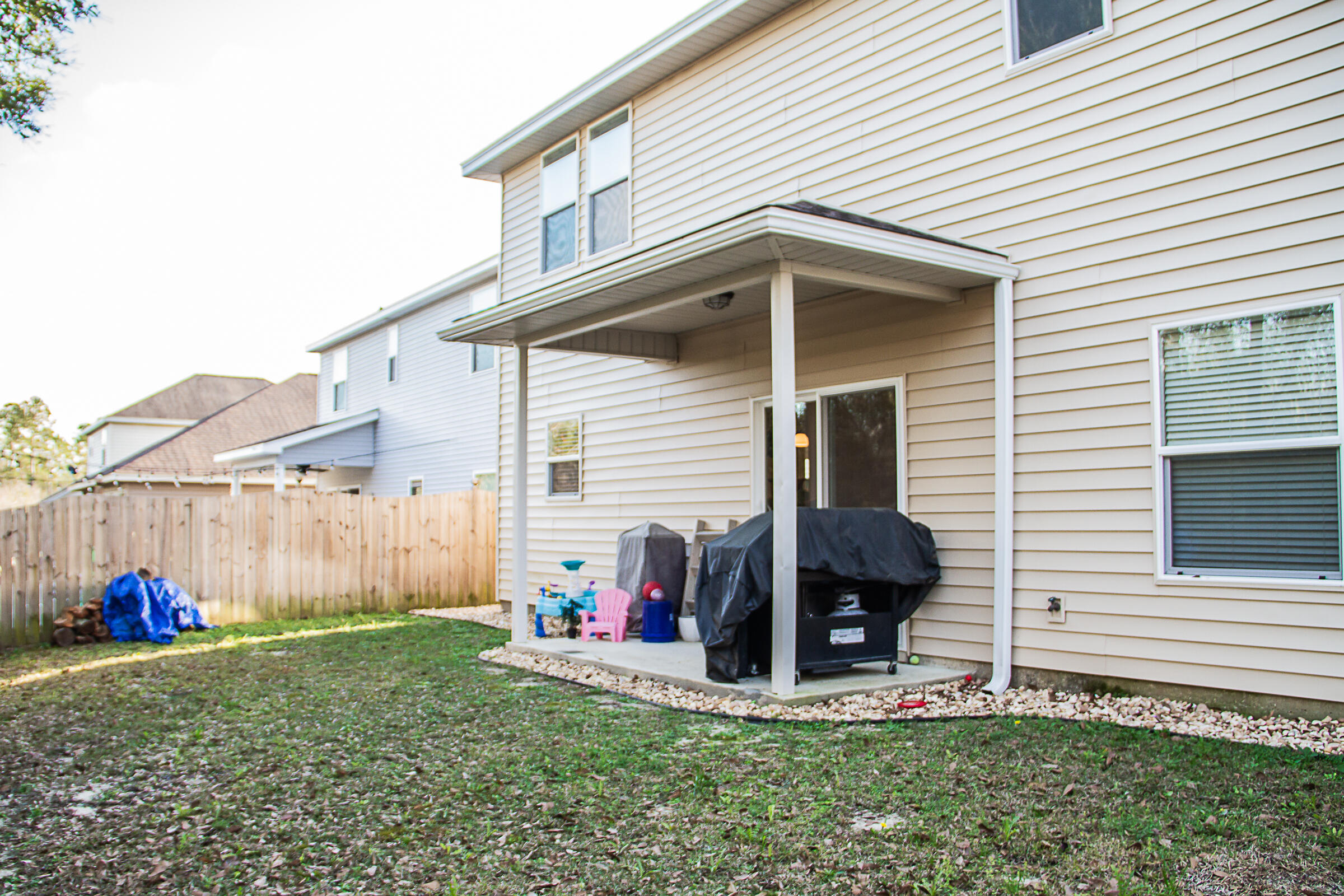 THE COTTAGES AT SANDY RIDGE - Residential Lease