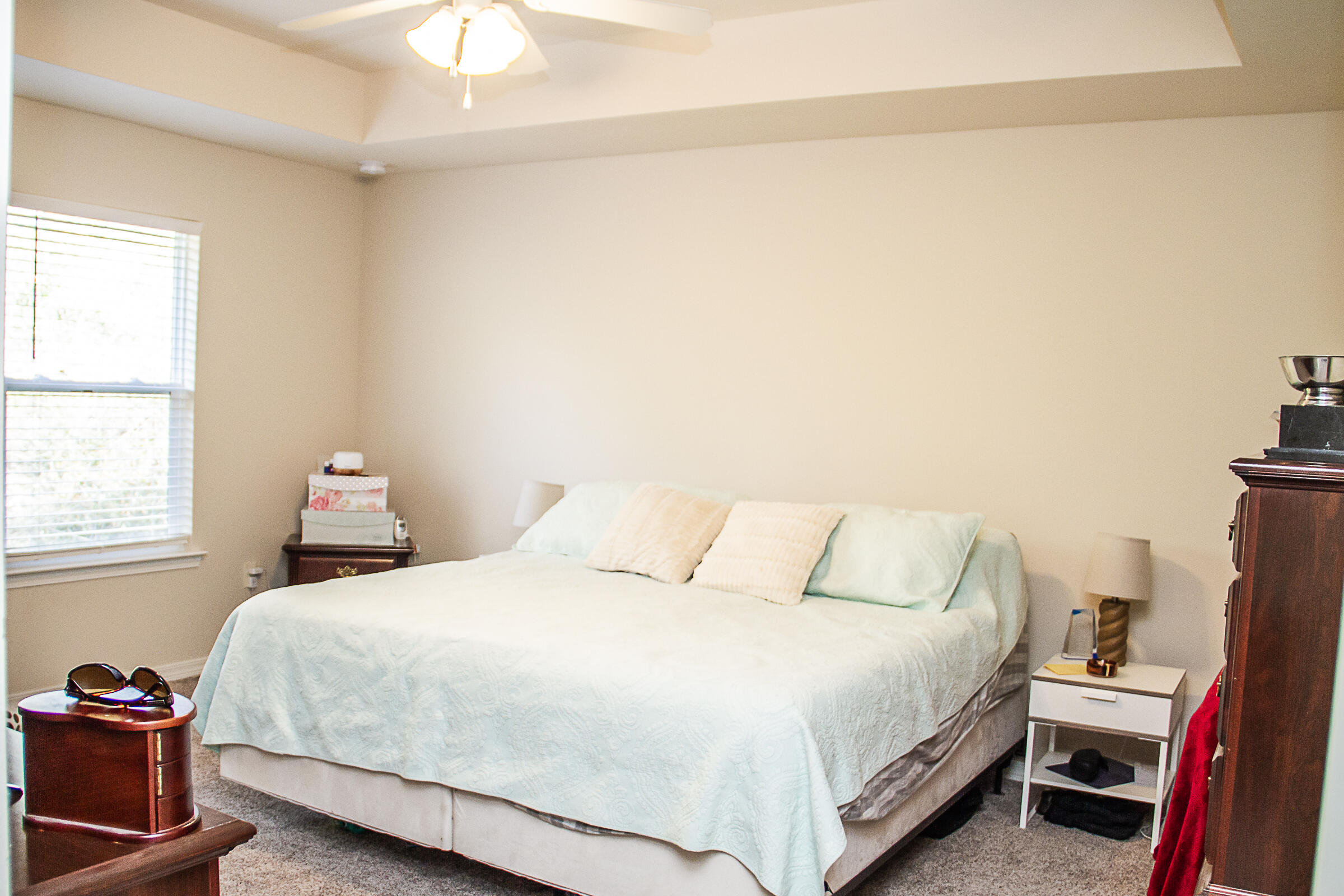 THE COTTAGES AT SANDY RIDGE - Residential Lease