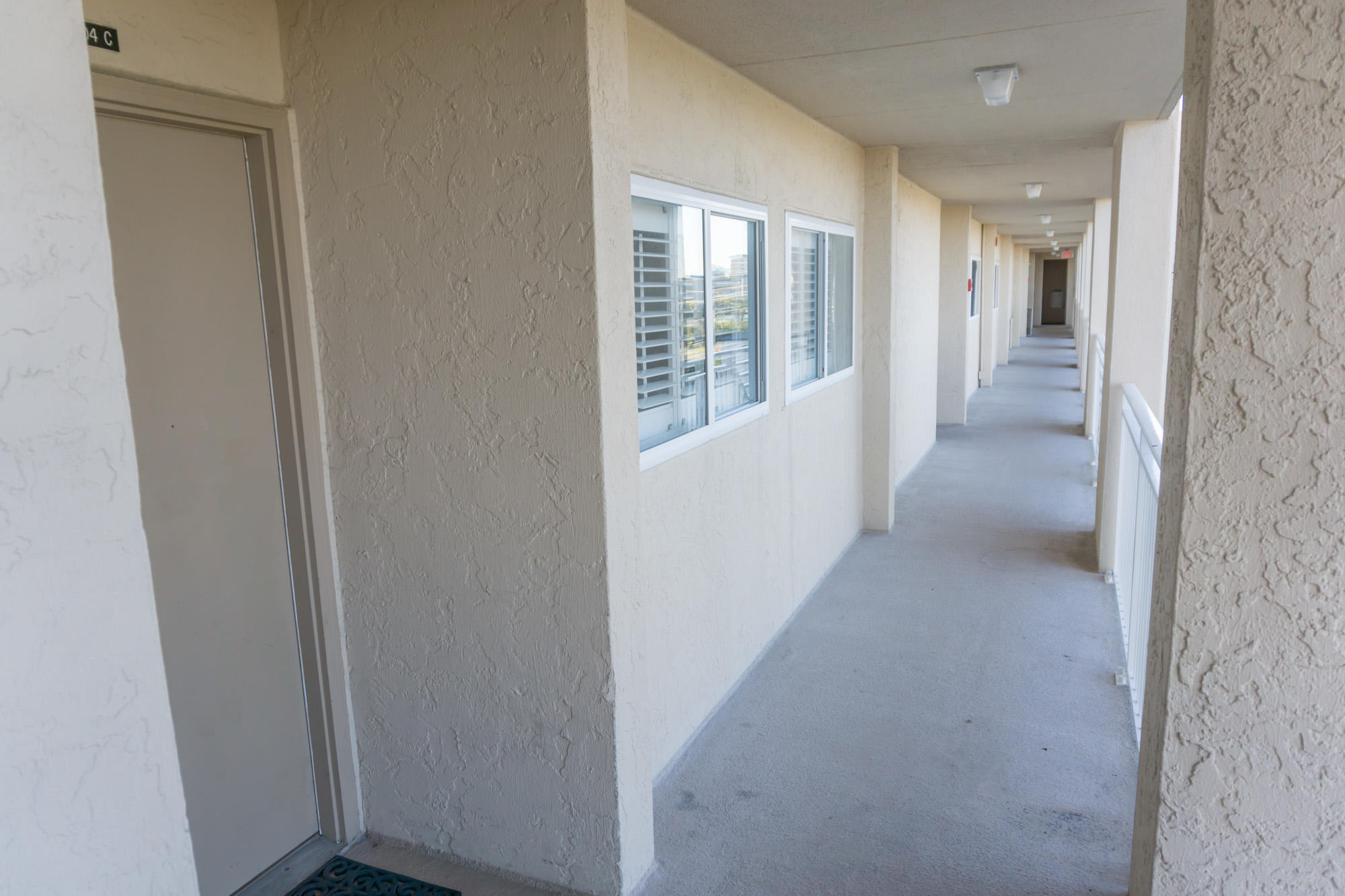 BEACH HOUSE CONDO PH 1 - Residential