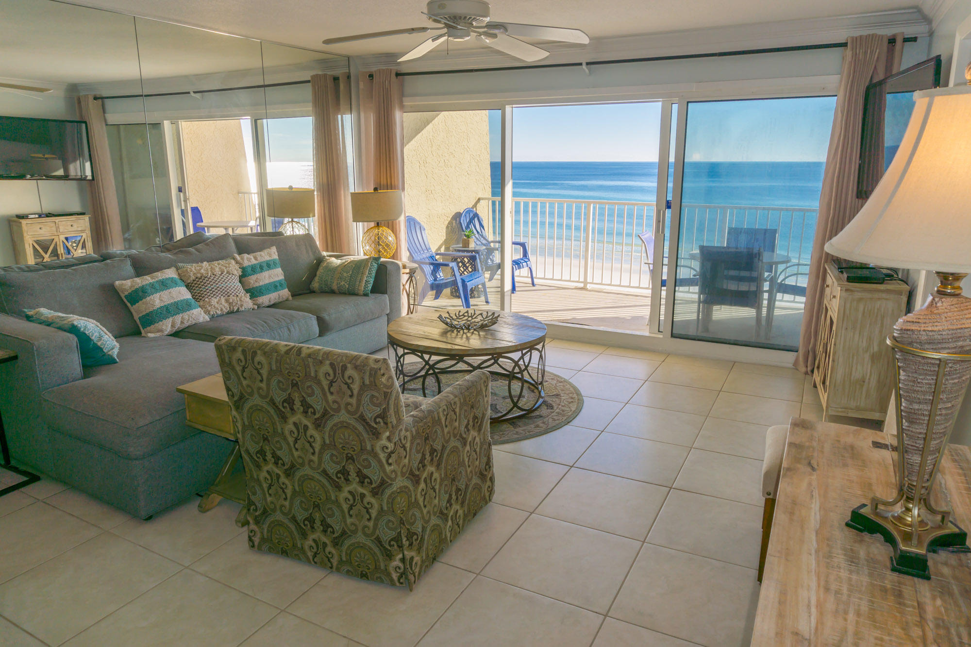 BEACH HOUSE CONDO PH 1 - Residential