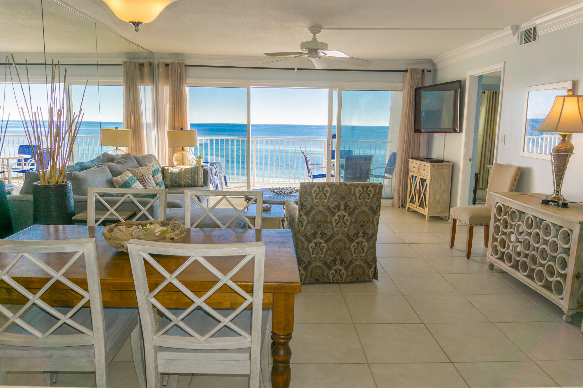 BEACH HOUSE CONDO PH 1 - Residential