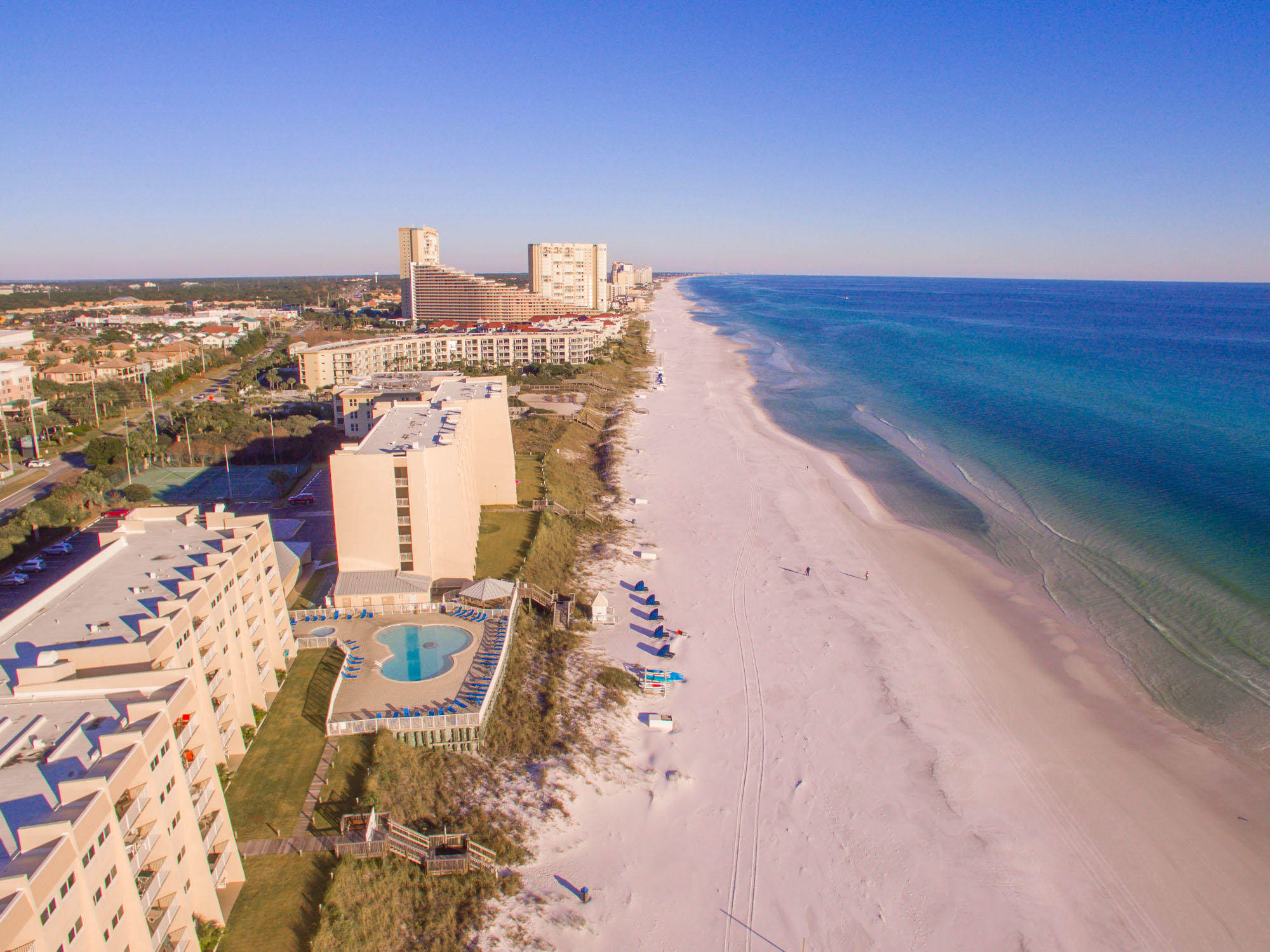 BEACH HOUSE CONDO PH 1 - Residential