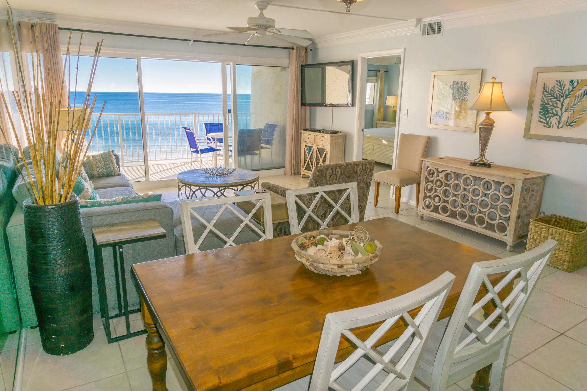 BEACH HOUSE CONDO PH 1 - Residential