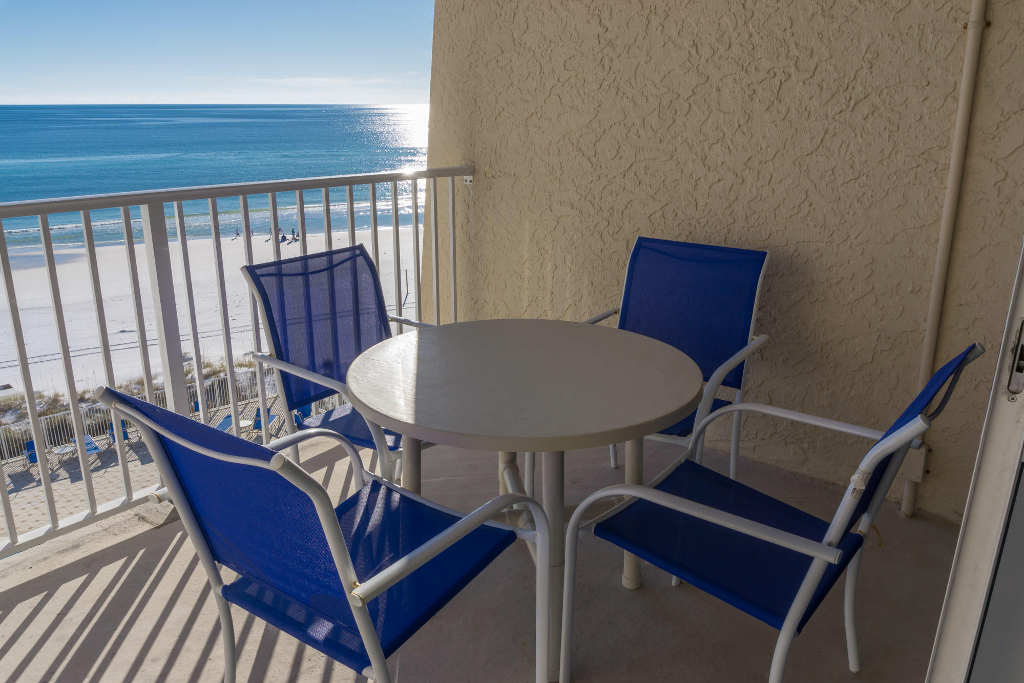 BEACH HOUSE CONDO PH 1 - Residential