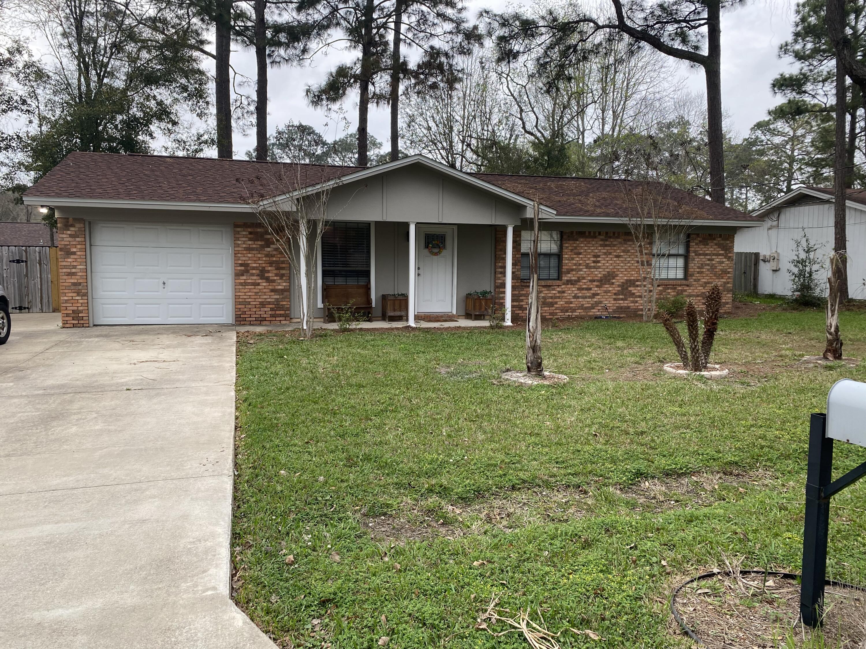 Beautiful 3 bedroom 2 full bath home in a great location. Close to the college and both bases.  This home was renovated 3 years ago and looks like new.
