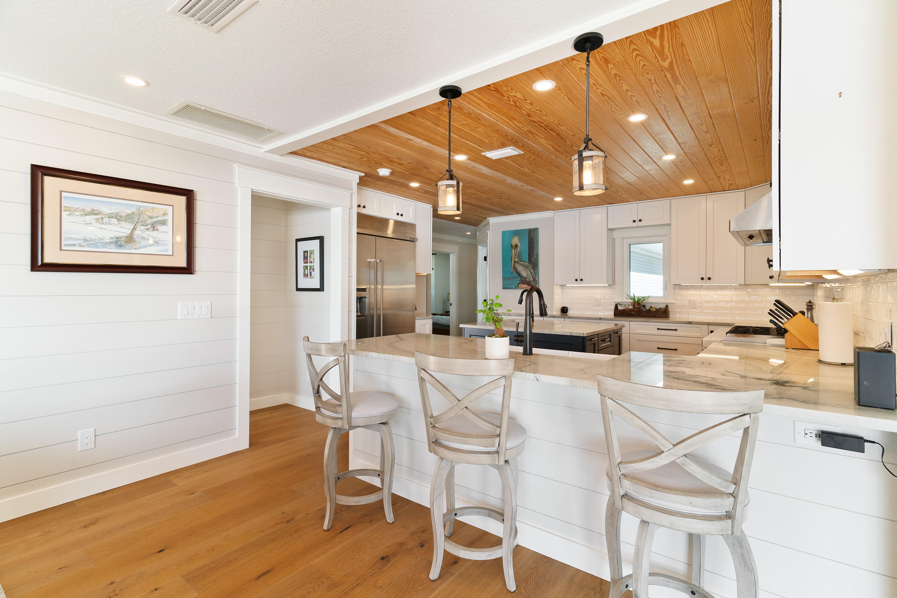 WOODLAND SHORES - Residential