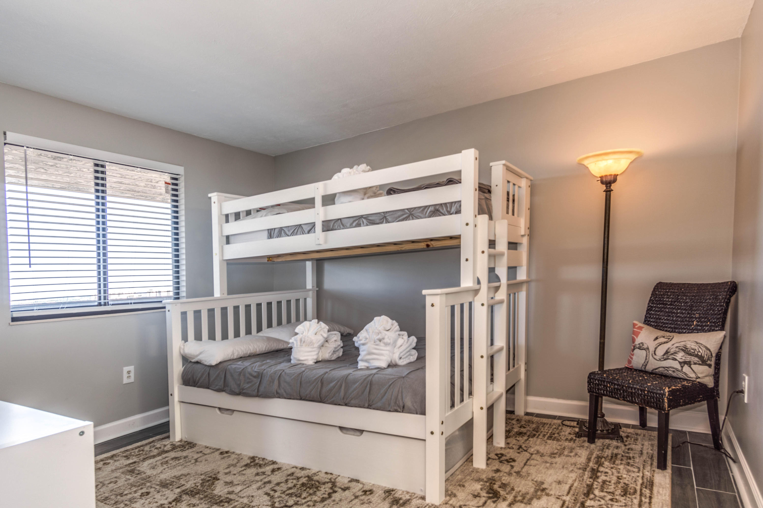 SUNDESTIN INTERNATIONAL CONDO - Residential