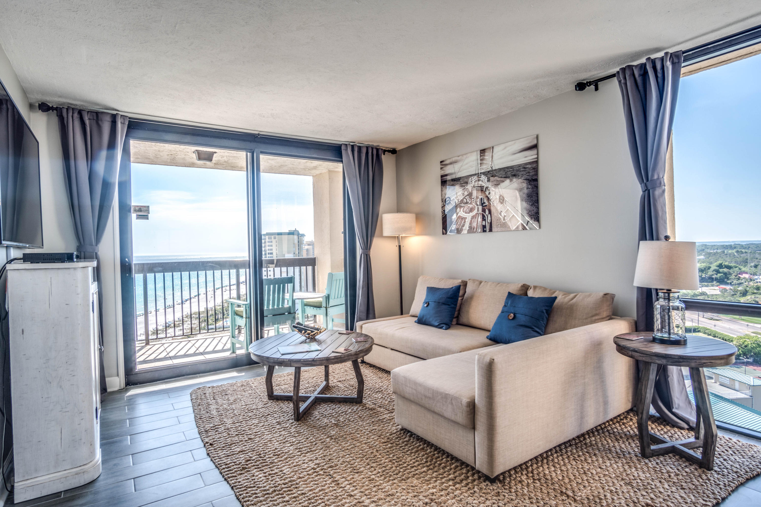 SUNDESTIN INTERNATIONAL CONDO - Residential