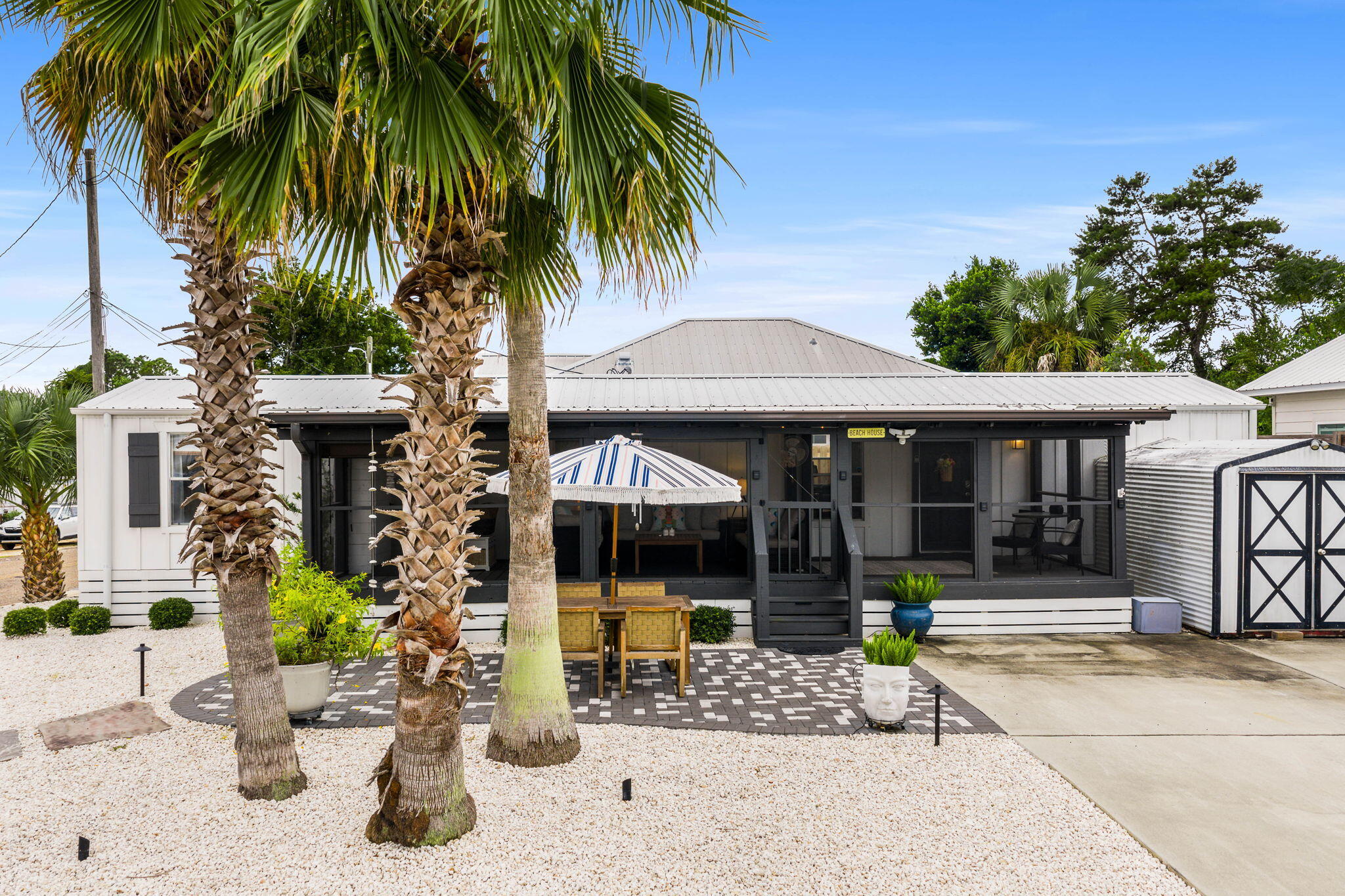 LAGUNA BEACH 6TH ADDN - Residential