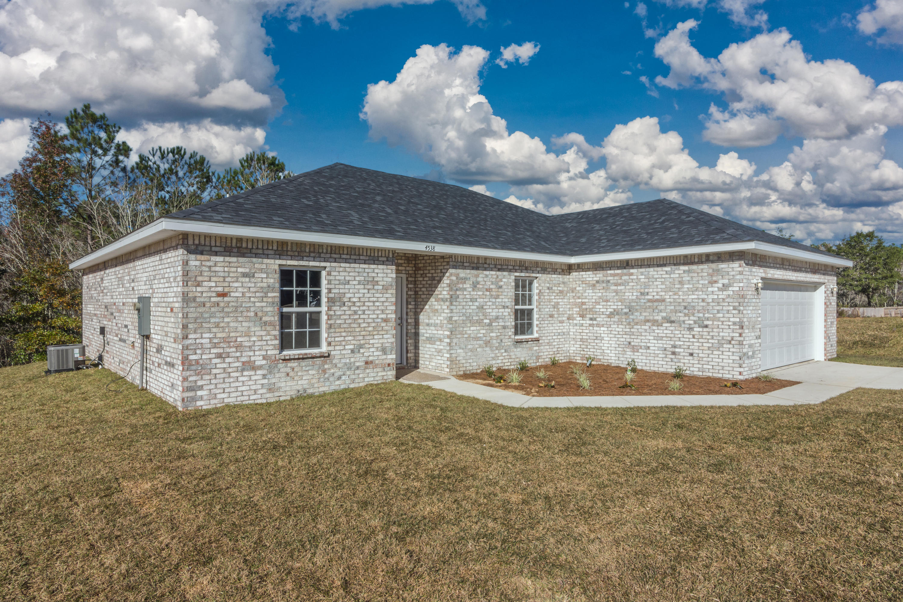 DUGGAN POND ESTATES - Residential