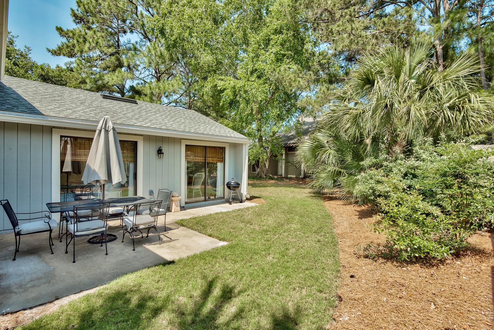 LINKSIDE VILLAGE UNIT 1 - Residential
