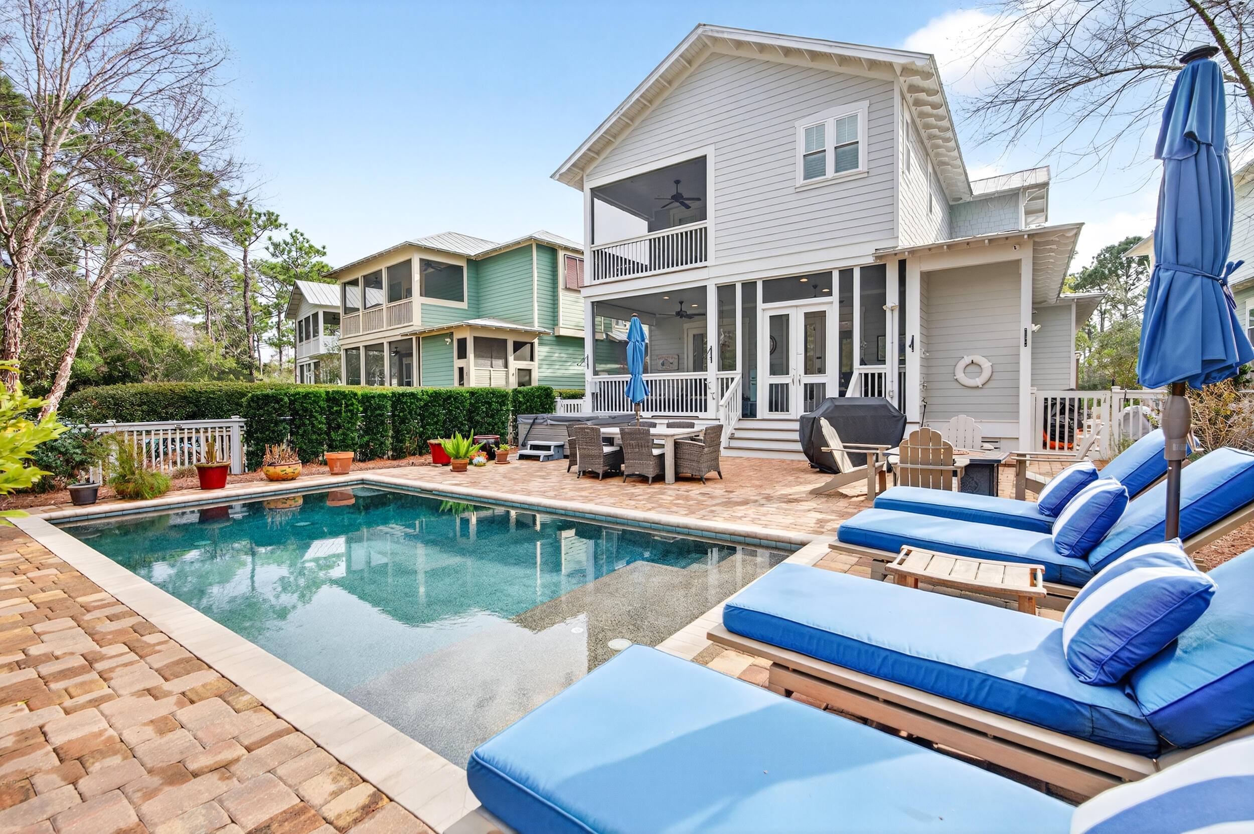 NATUREWALK AT SEAGROVE - Residential