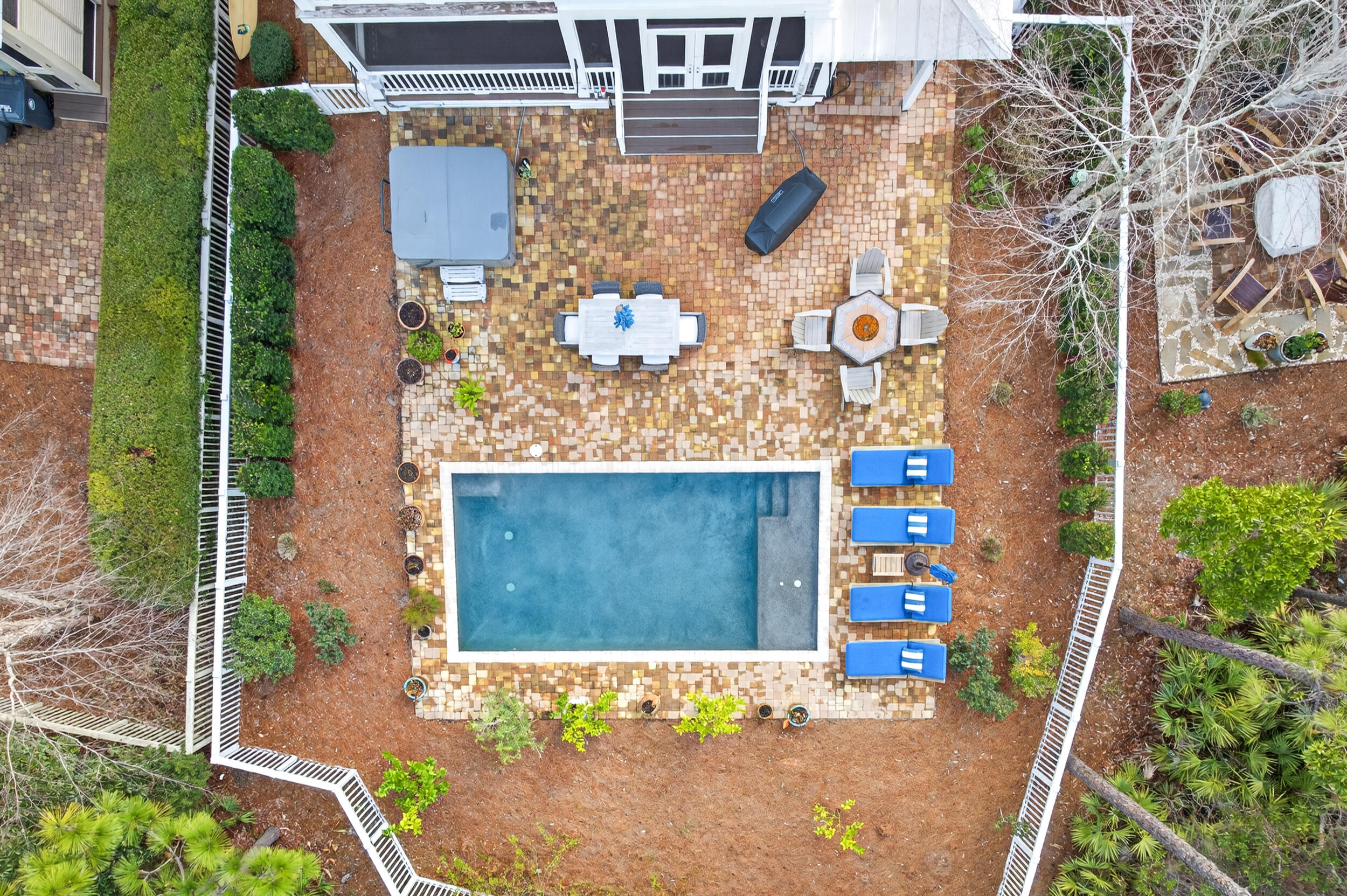 NATUREWALK AT SEAGROVE - Residential