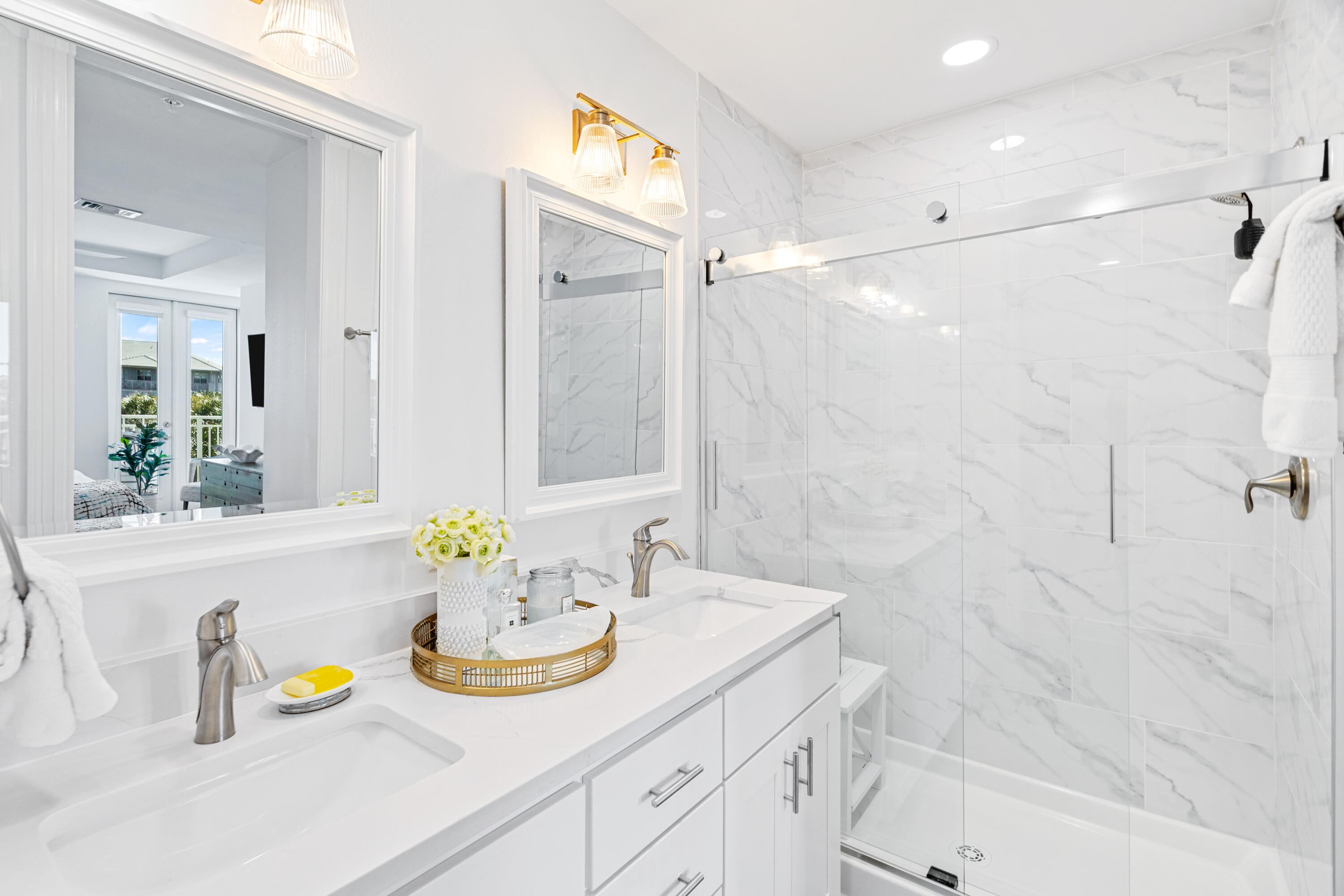 GULF PLACE RESIDENCES - Residential