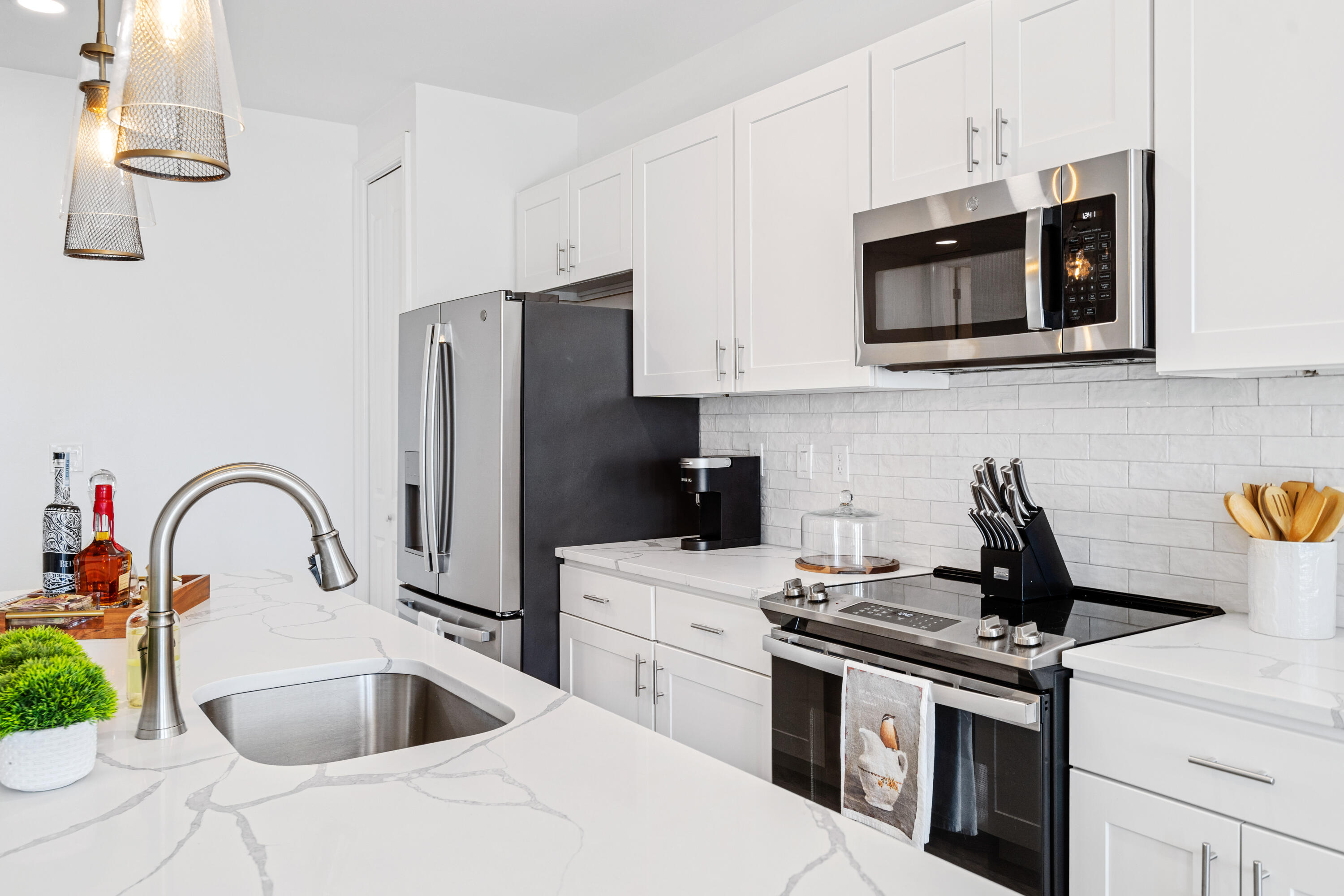 GULF PLACE RESIDENCES - Residential