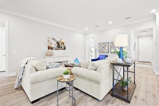 RAIDERS LANDING - Residential