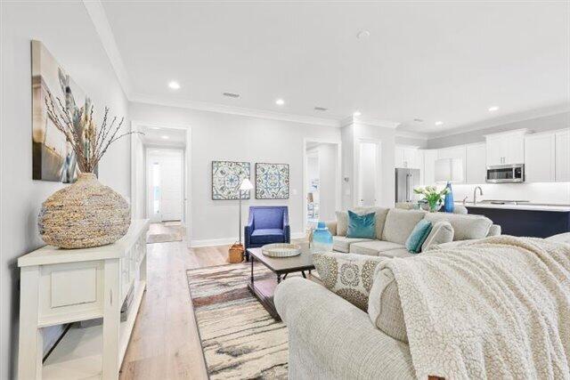 RAIDERS LANDING - Residential