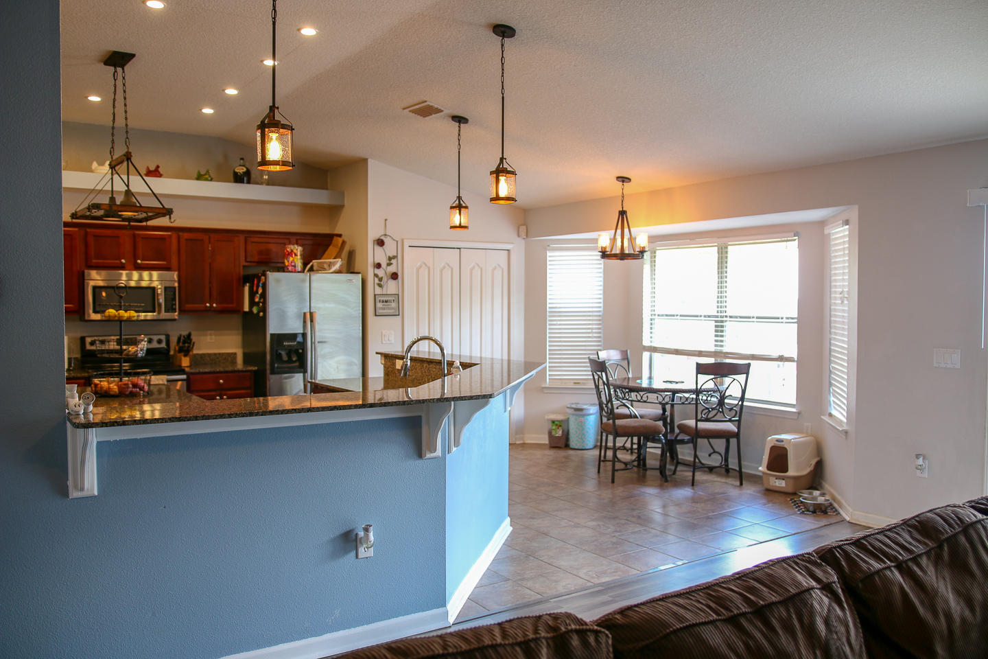SILVER SPRINGS EST - Residential Lease