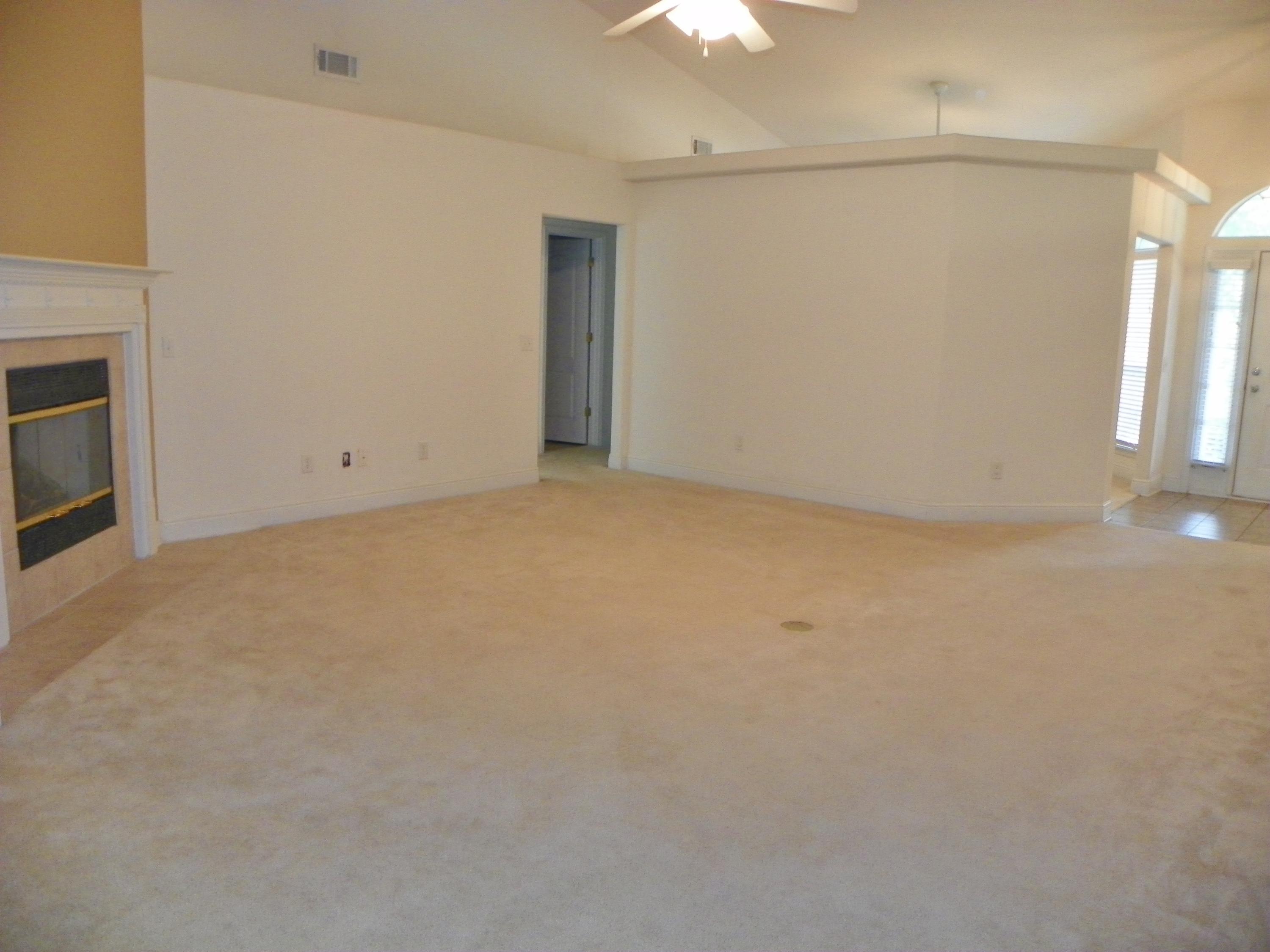 FOX VALLEY - Residential Lease