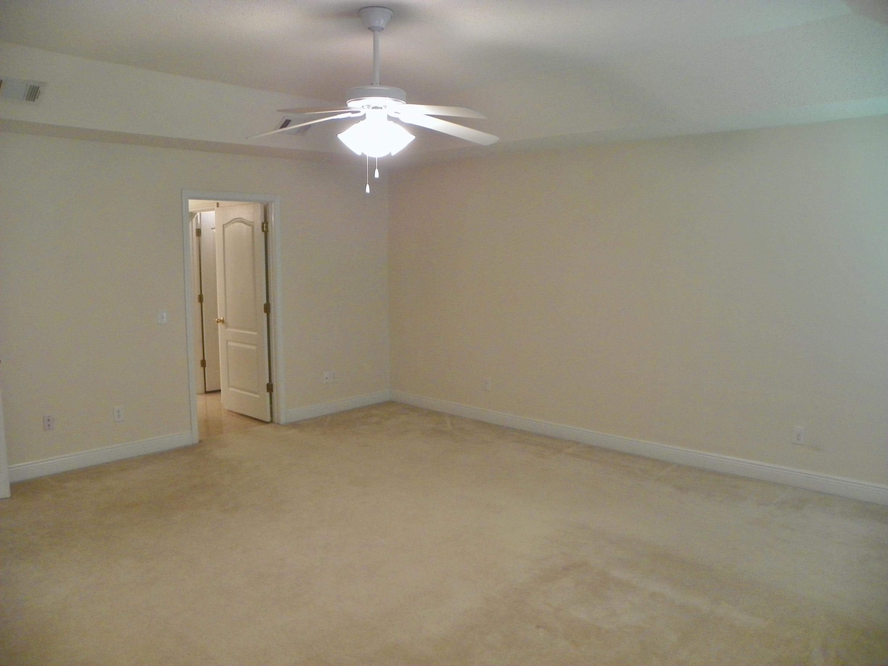 FOX VALLEY - Residential Lease