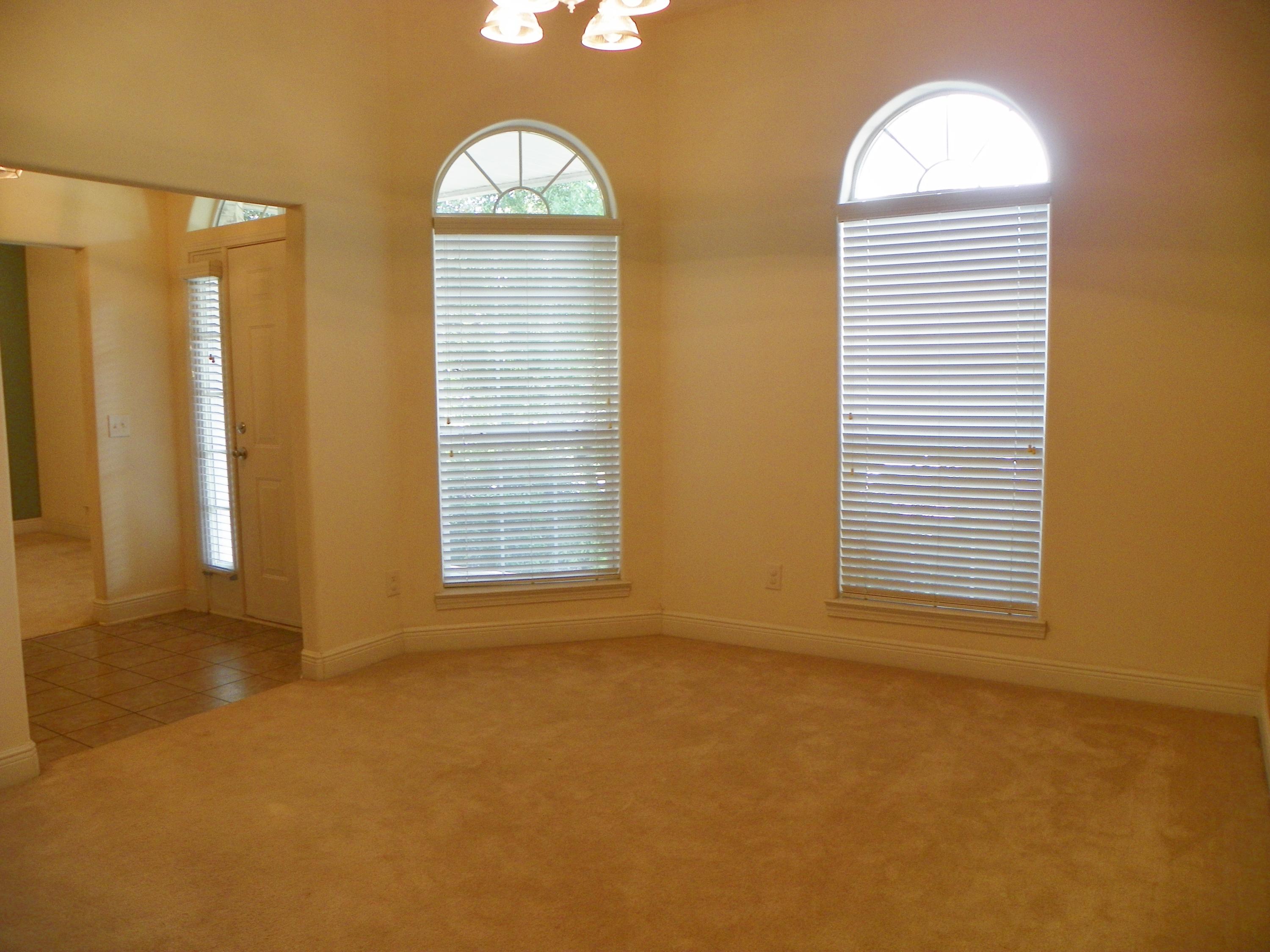 FOX VALLEY - Residential Lease