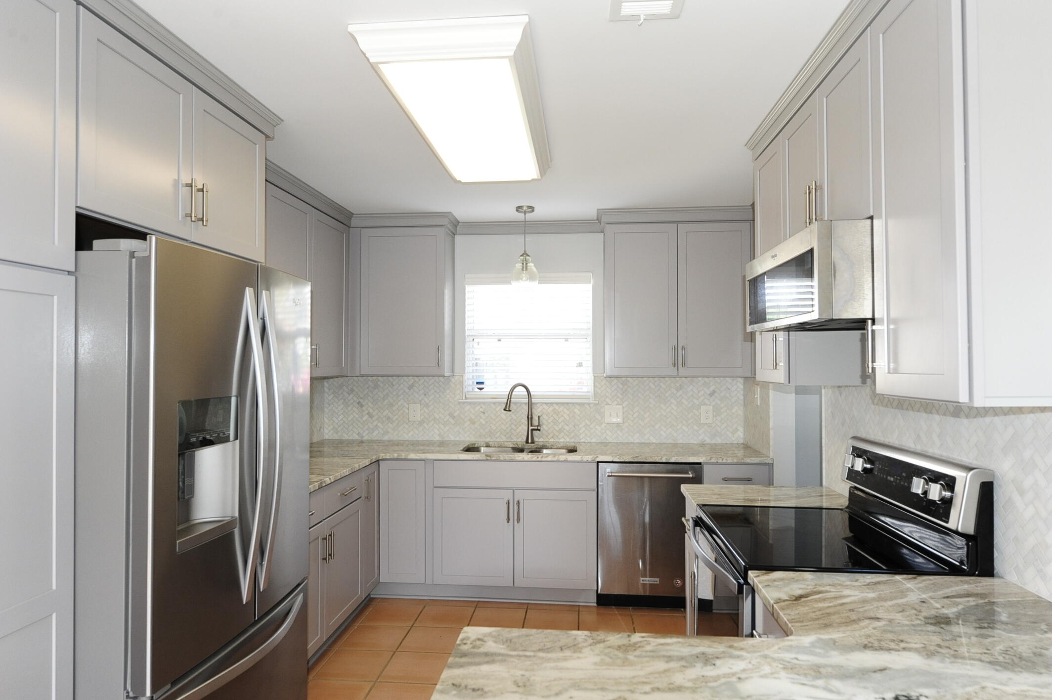 EASTWOOD 9TH ADDN - Residential