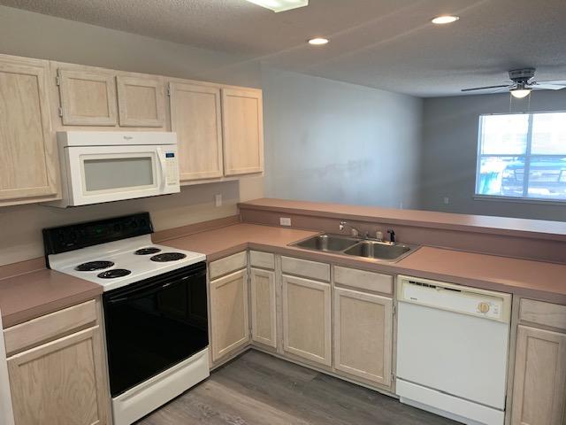 FOREST OAKS PH 3 - Residential Lease