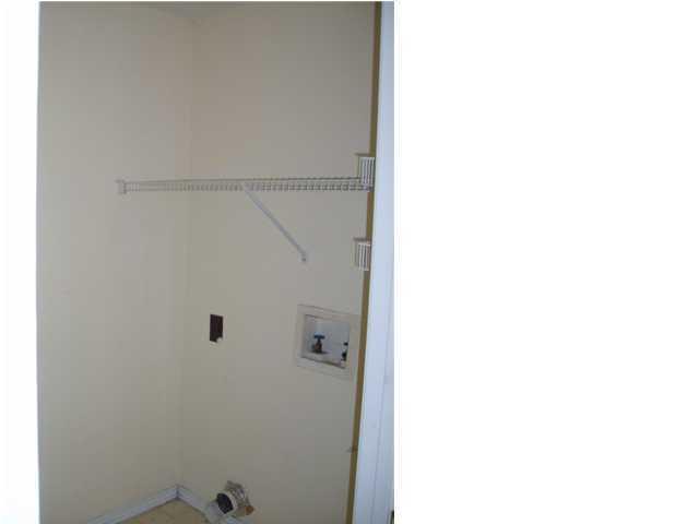RIVERCHASE S/D PH 2 - Residential Lease