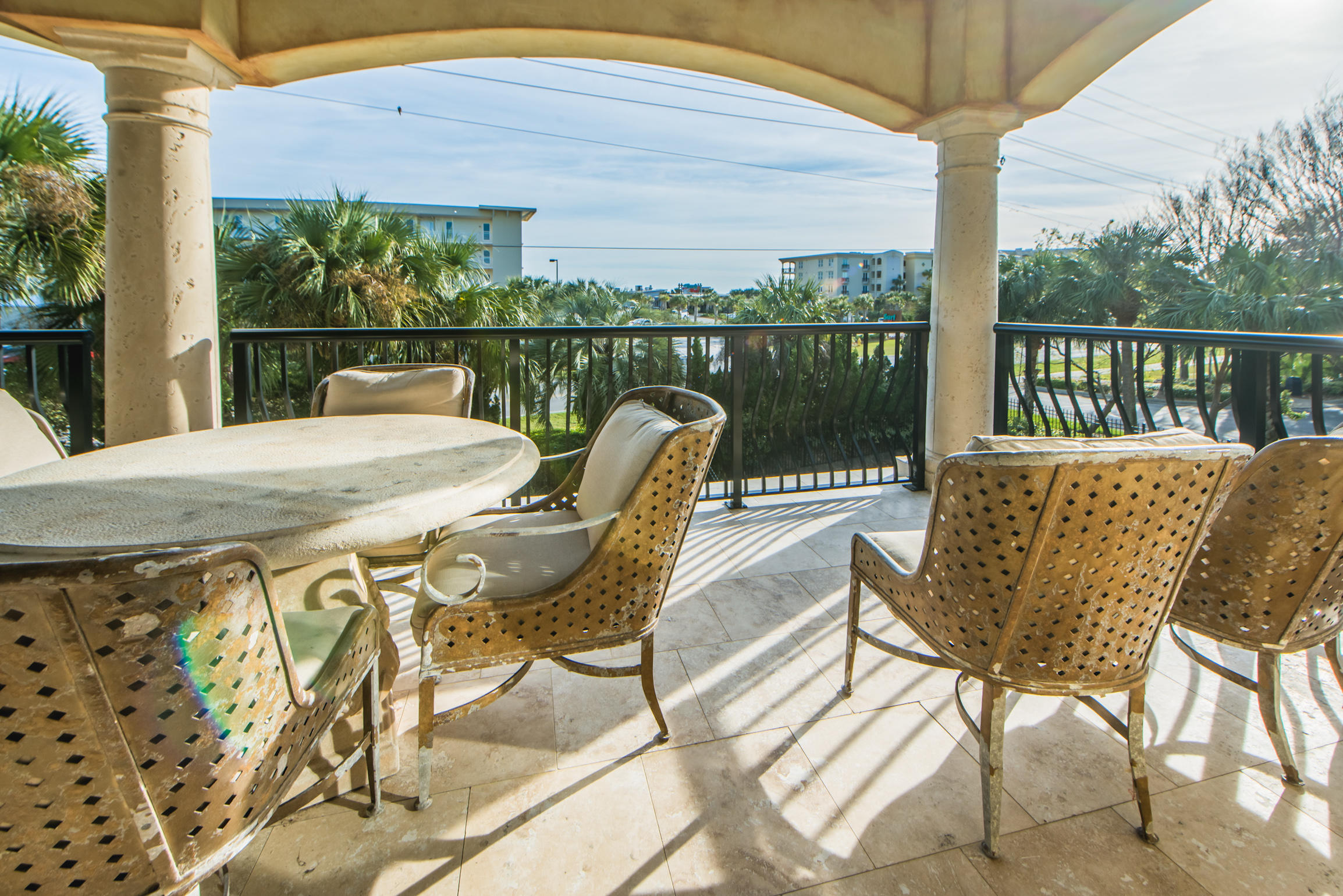 SAINT TROPEZ - Residential