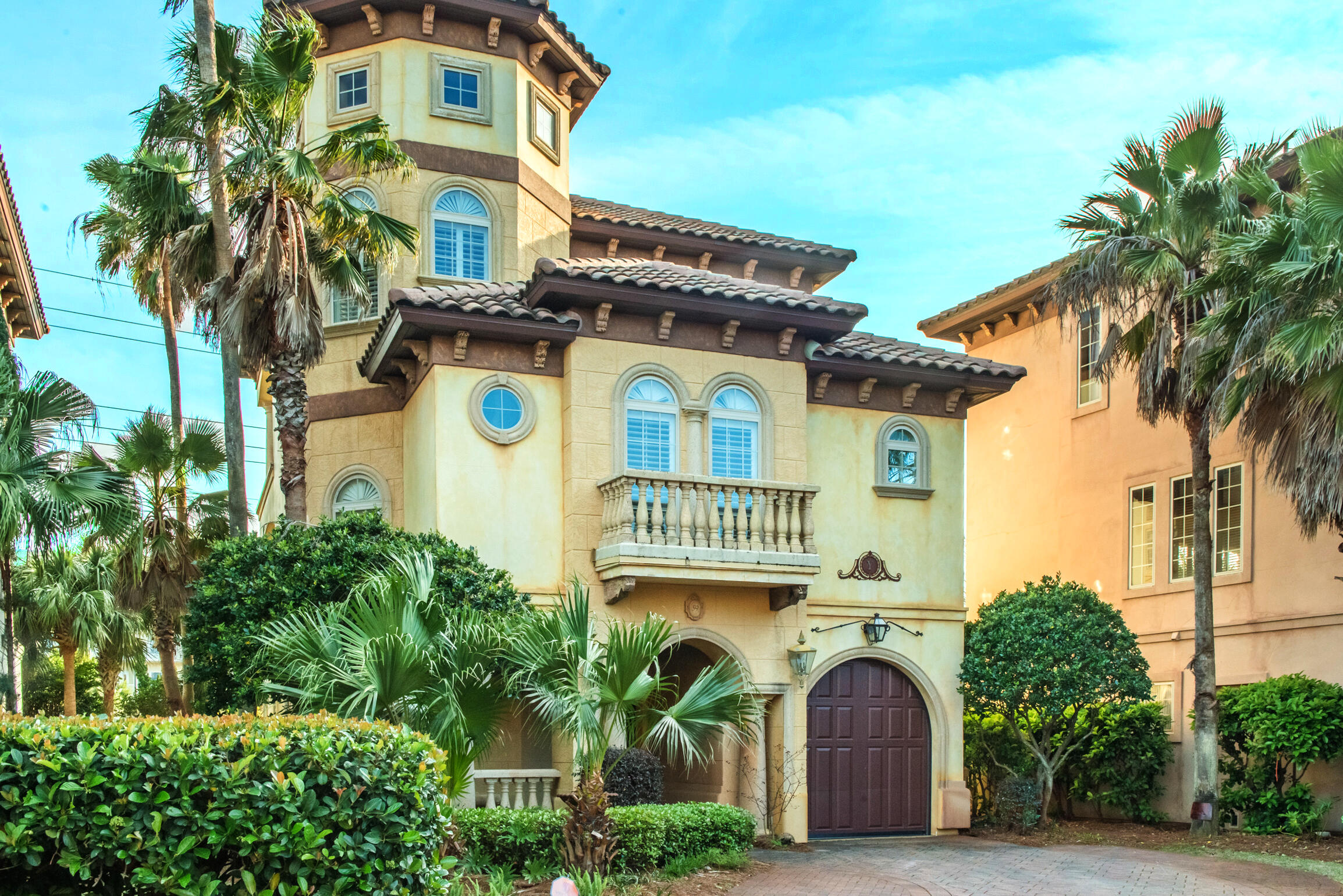 SAINT TROPEZ - Residential