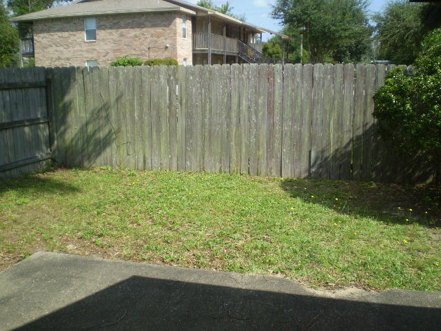 UNRECORDED SUBDIVISION - Residential Lease