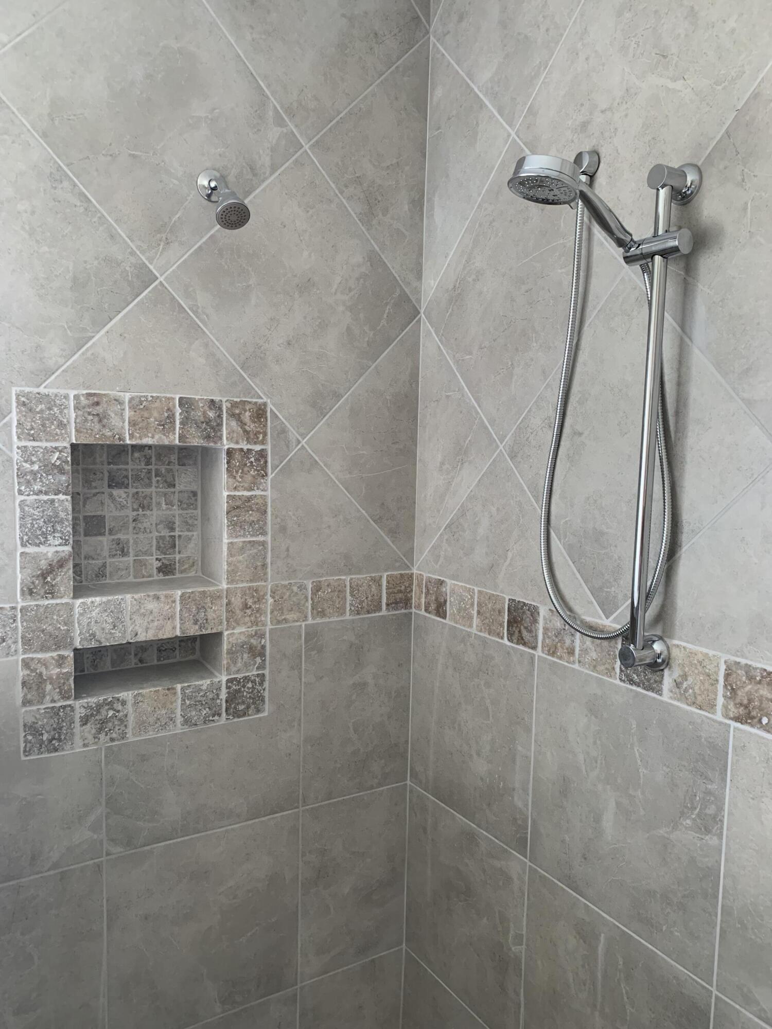 CREETS LANDING - Residential