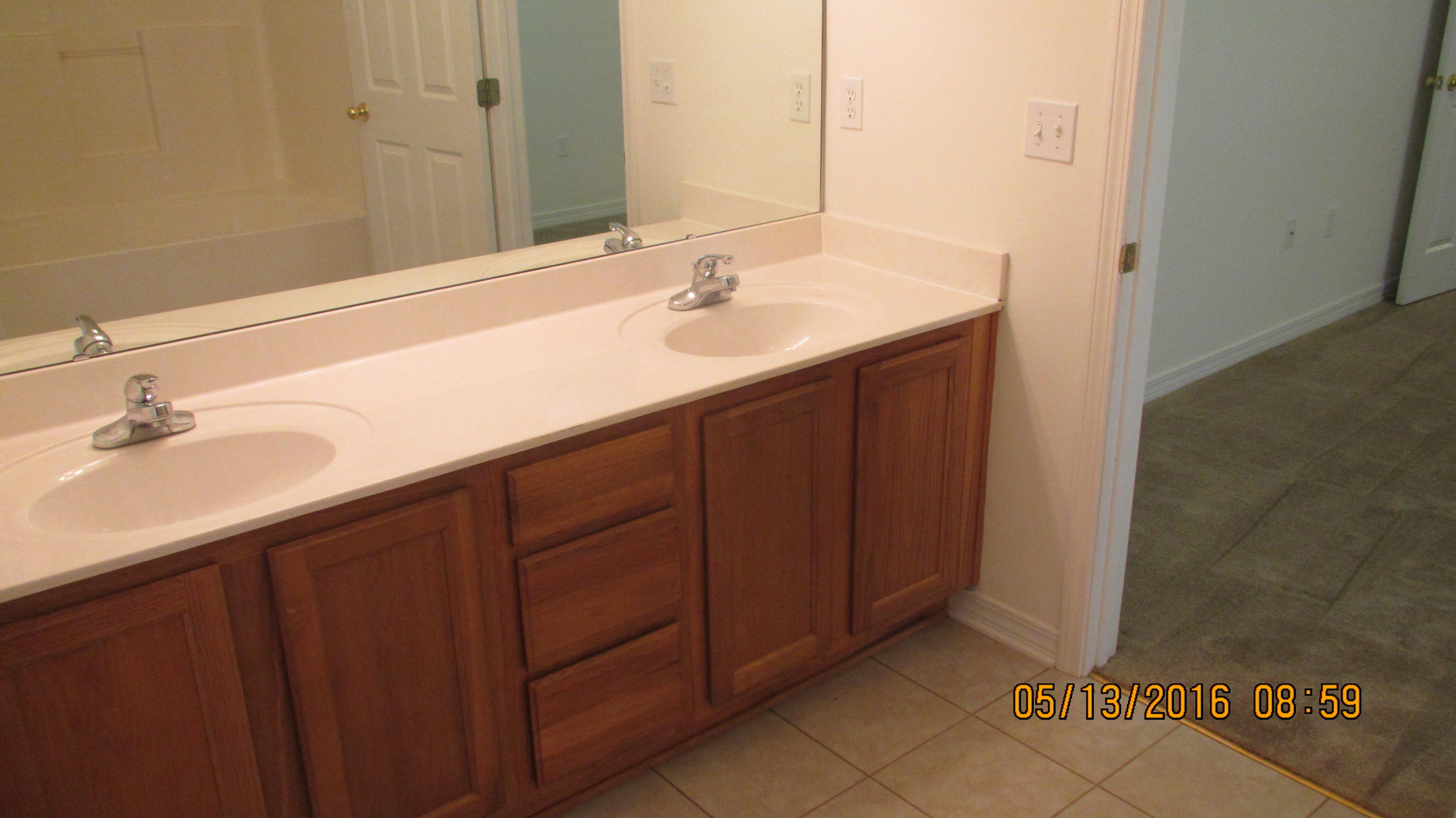 PORT DIXIE - Residential Lease