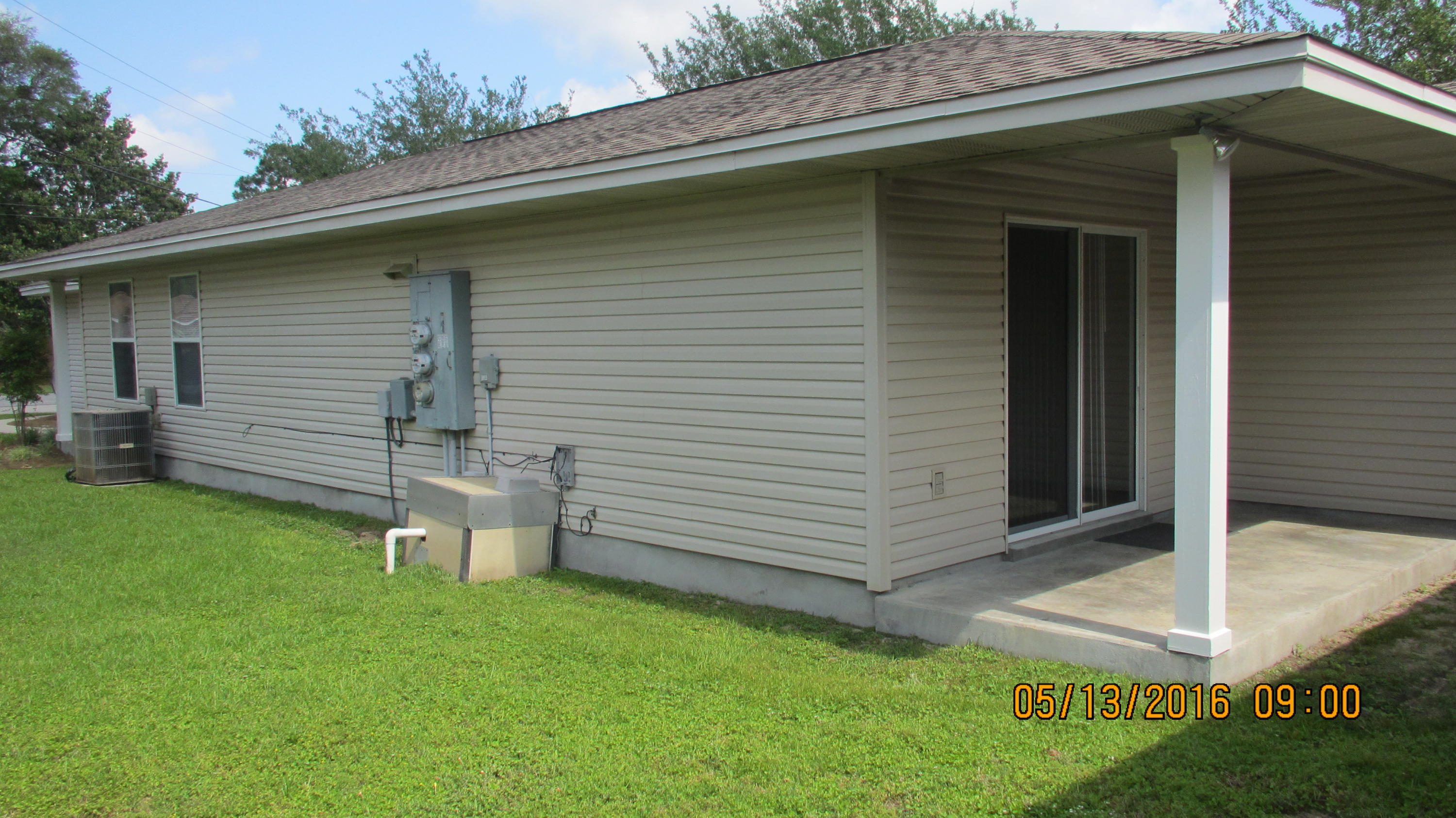 PORT DIXIE - Residential Lease