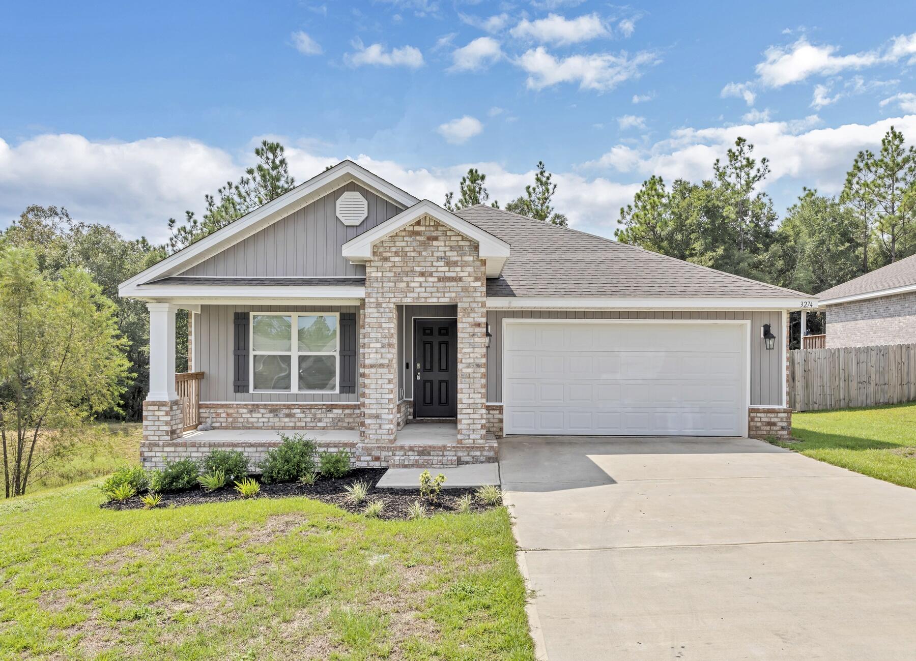 LAKERIDGE EST - Residential Lease