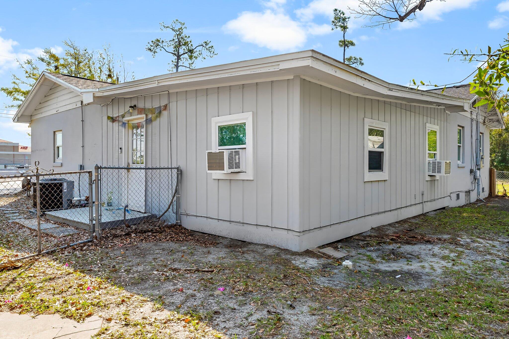 Caroline Add Unit 2 - Residential