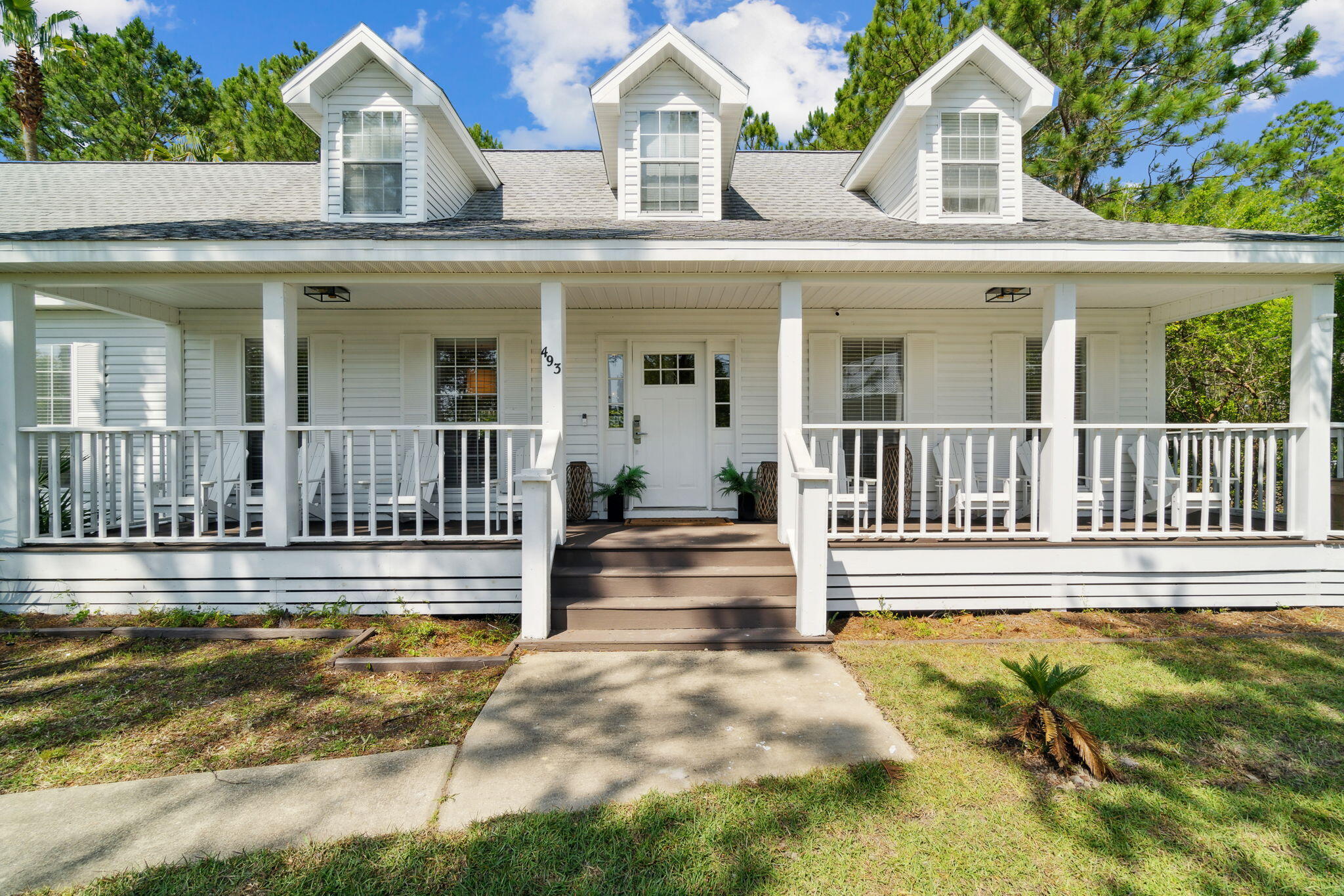 COUNTRY CLUB ESTATES - Residential