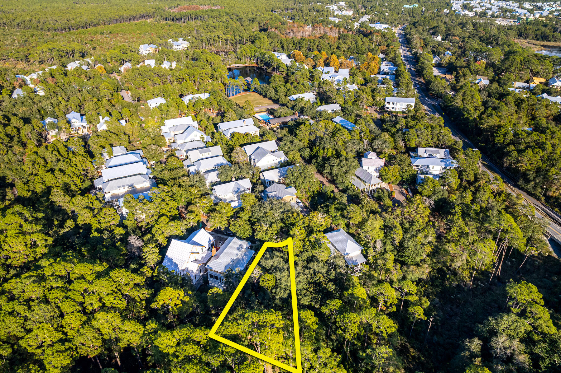 FOREST LAKES - Land