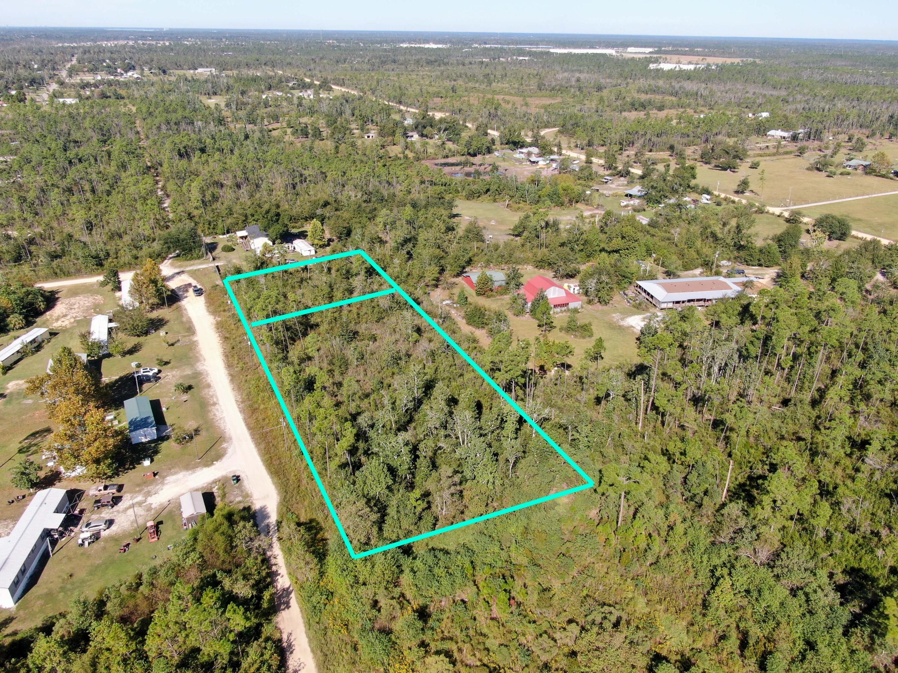 NO RECORDED SUBDIVISION - Land