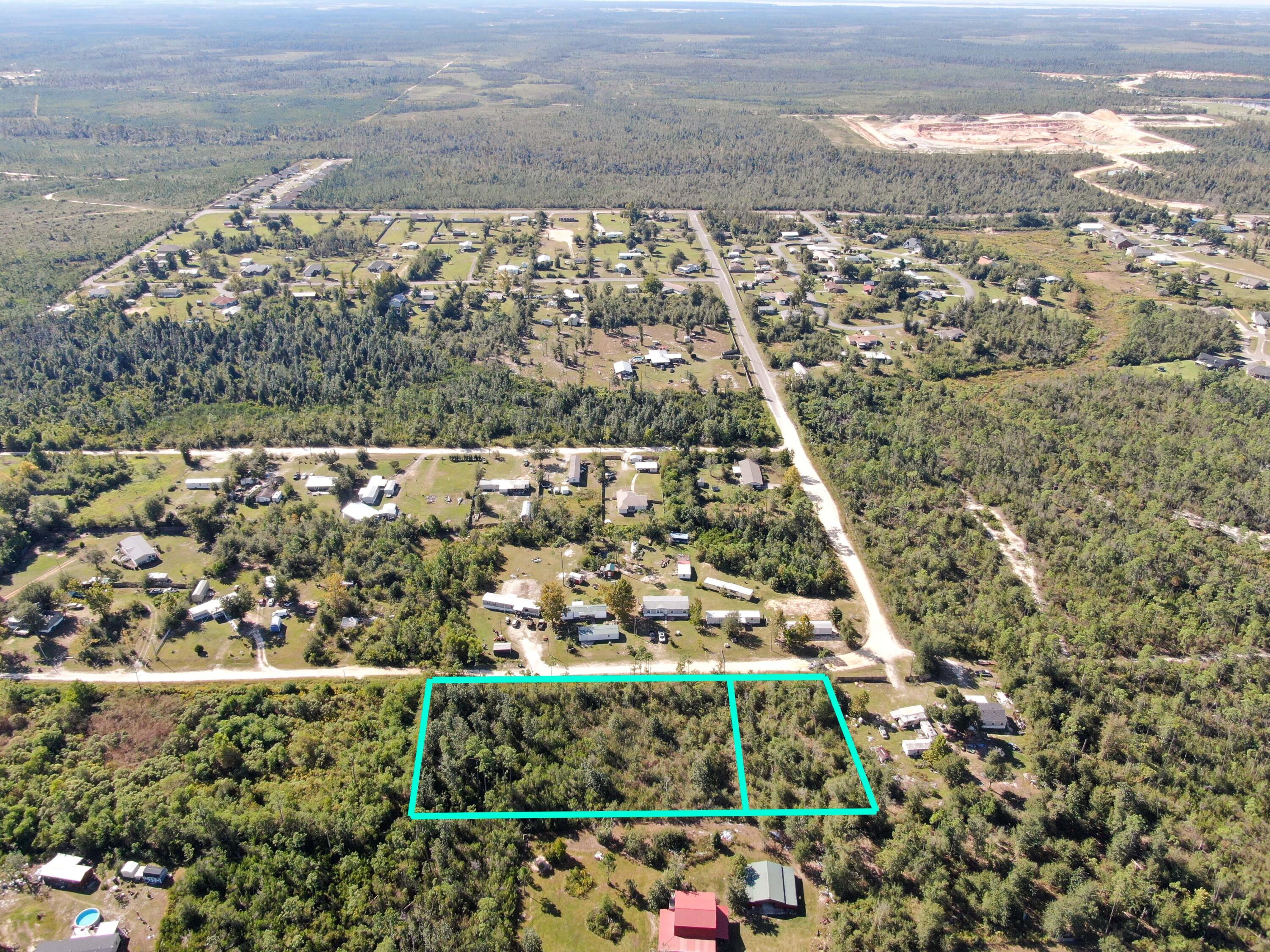 NO RECORDED SUBDIVISION - Land