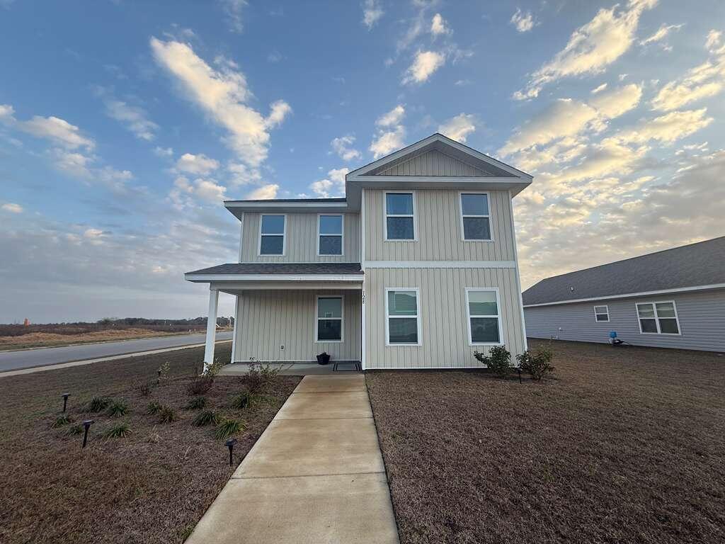 Owl's Head East - Residential Lease
