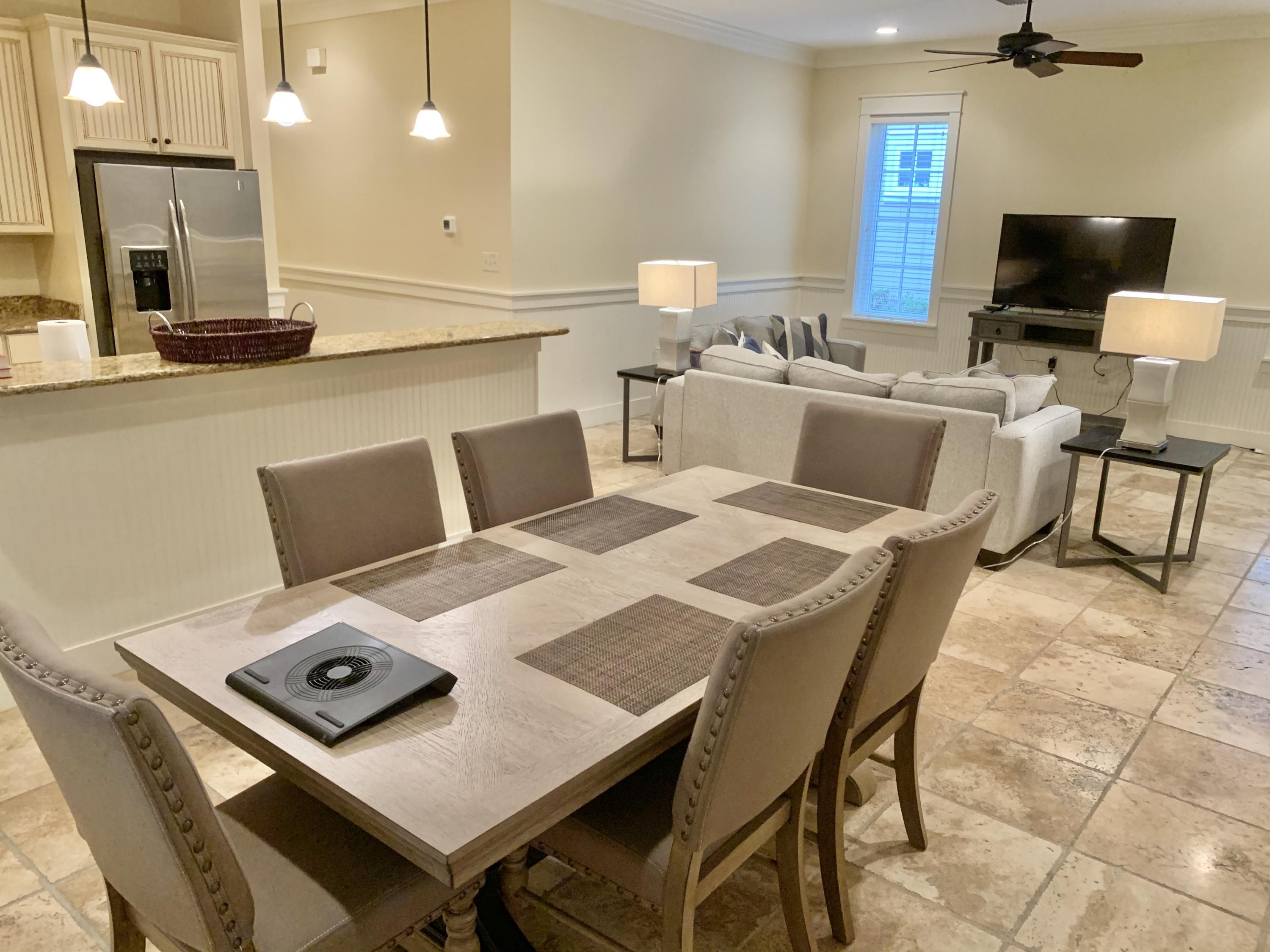 BUNGALOS AT SANDESTIN - Residential Lease