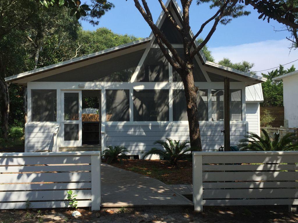 SEAGROVE 1ST ADDN - Residential