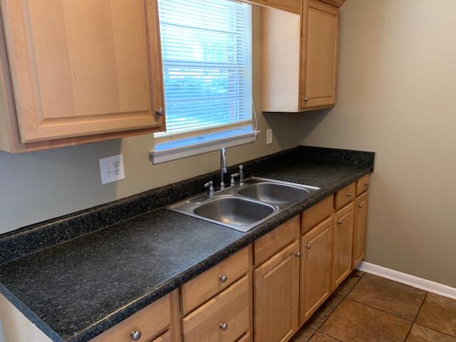 6TH ADD GARNIERS BCH - Residential Lease