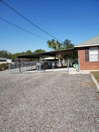 HOLLY WOODS - Residential Lease